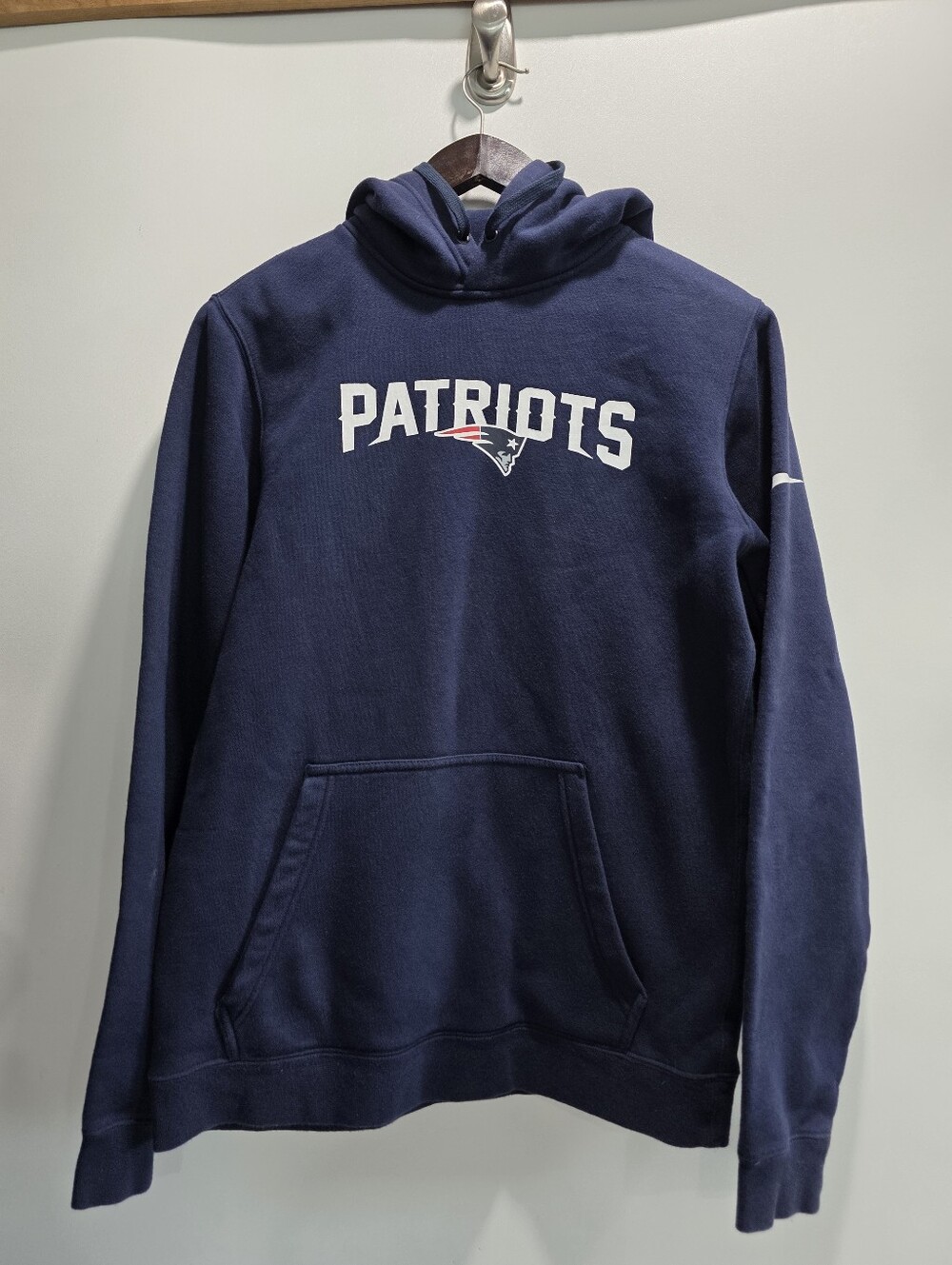 NFL Patriots Navy Logo Pullover Hoodie